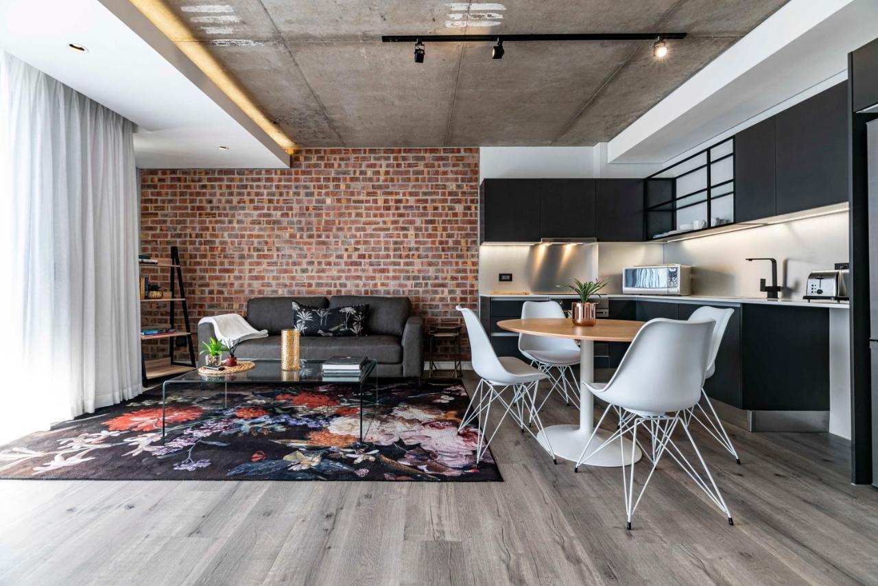 402 The Signature, De Waterkant Appartement